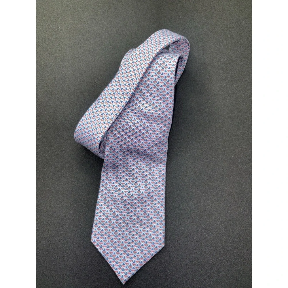 Vineyard‎ Vines Taft School Themed Men's Necktie 59
